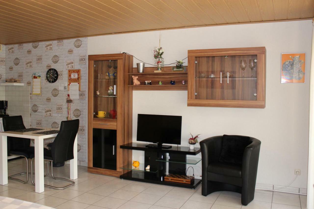 Nettes Appartement Mönchengladbach Exterior foto